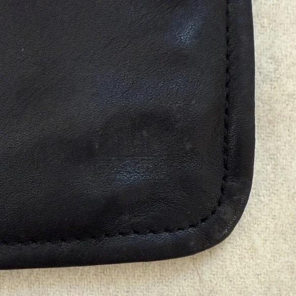 COACH Vintage Black Leather Skinny Case - Picture 3 of 8